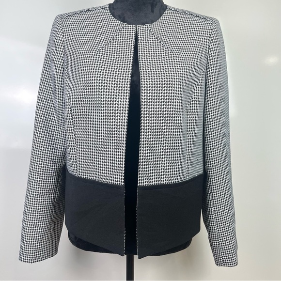 Tahari ASL Jackets & Blazers - Tahari Arthur Levine Elegant Black and White Women's Jacket Blazer